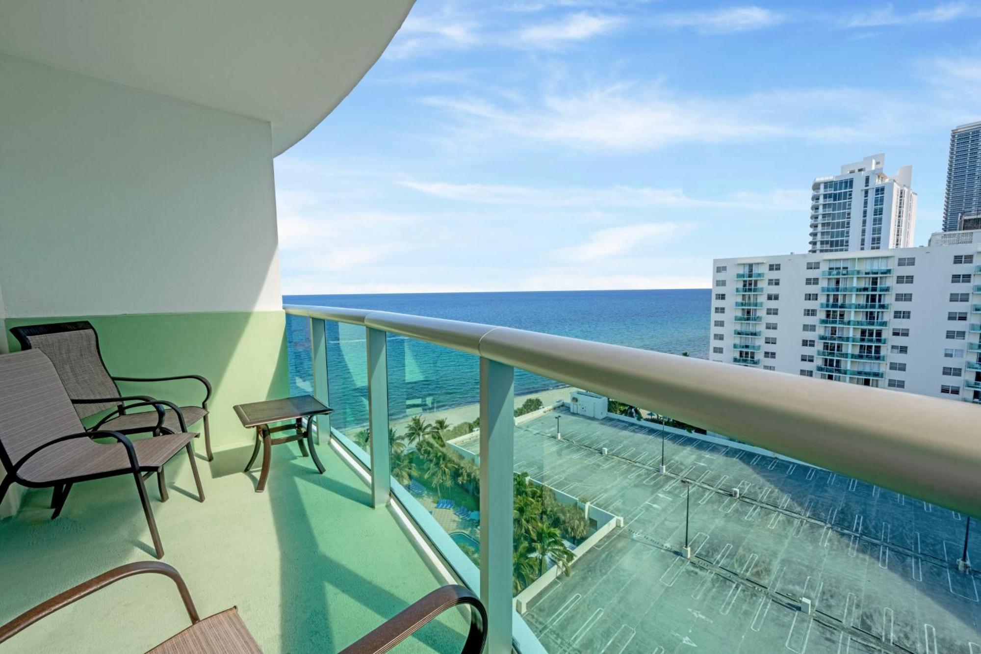 Tides On Hollywood Beach Ruang foto